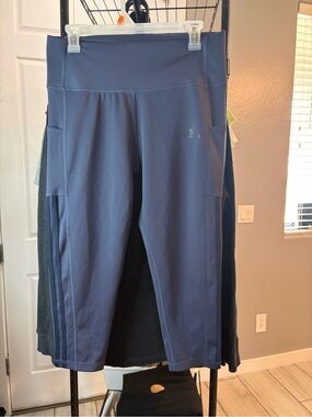adidas Navy Blue High-Waist Capri Leggings